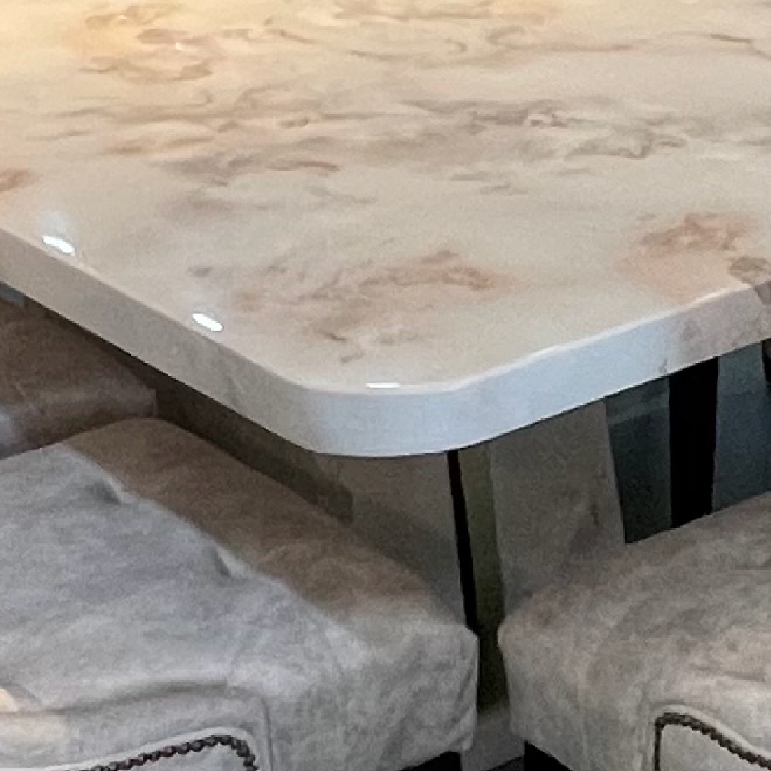 Snowsky Marble Dining set 1+8