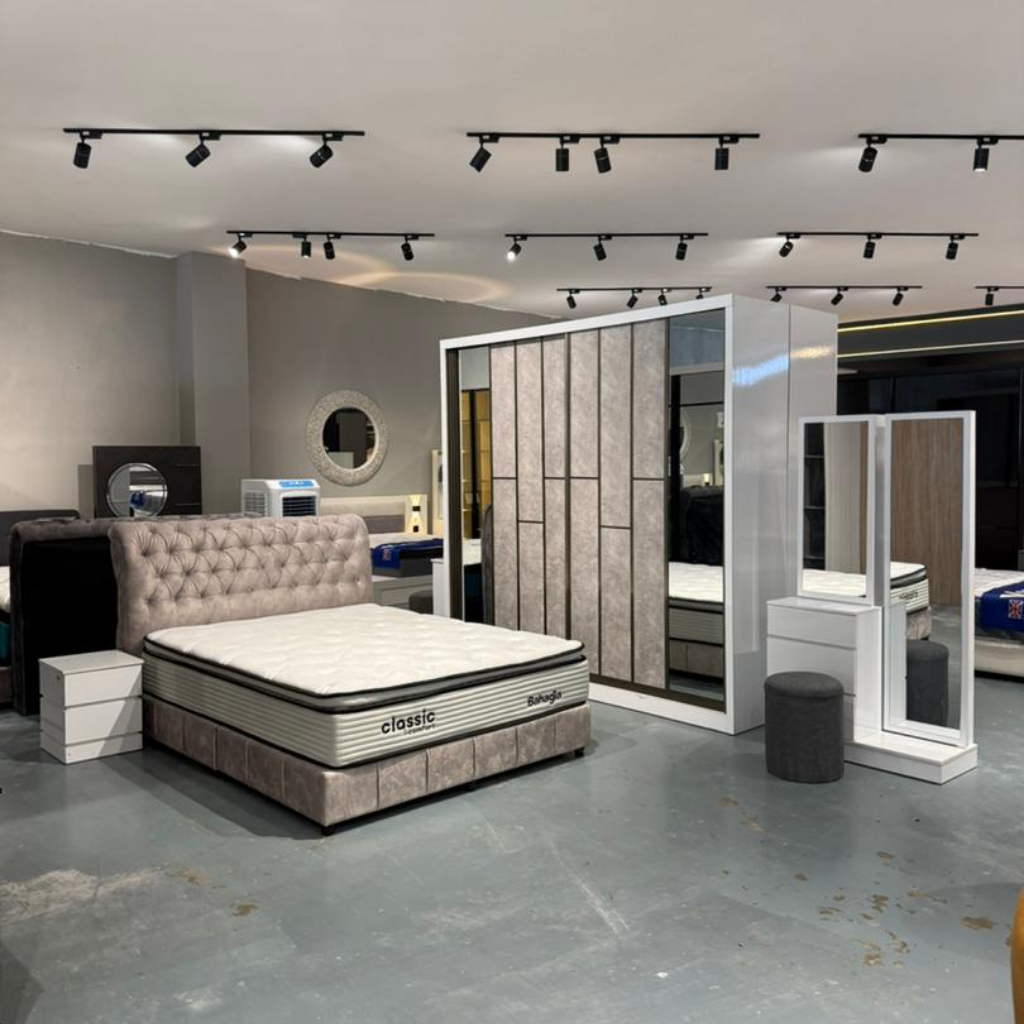 Diamond Bedroom Set of 5 - 6/8x8ft | 131-21 + 141-08