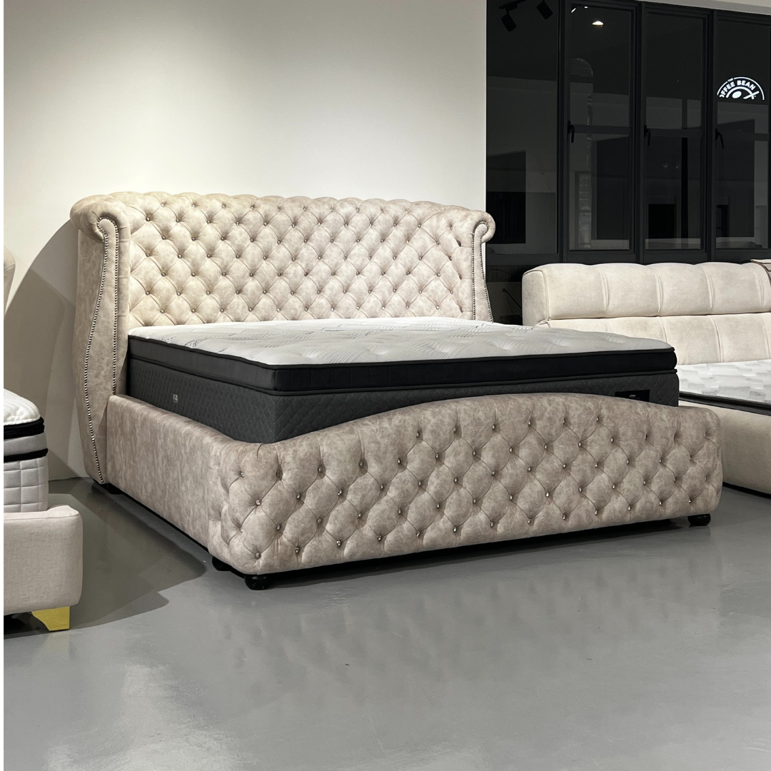 Viztoria Chesterfield Bedframe