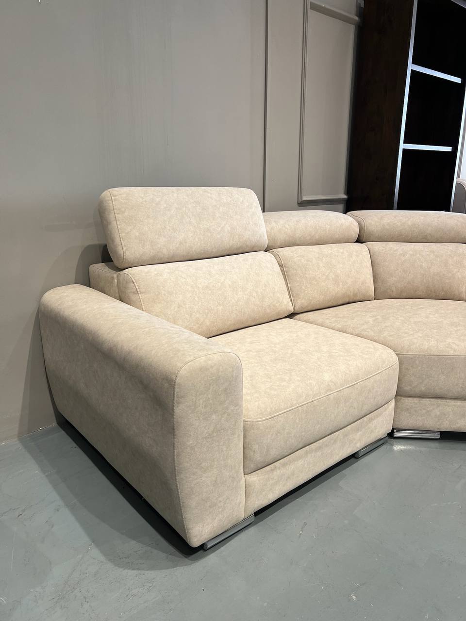 Lean C-Shape Sofa